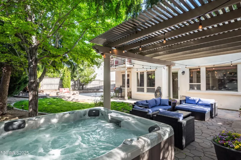 471 Shire, Reno, Nevada 89521, 4 Bedrooms Bedrooms, ,3 BathroomsBathrooms,Residential,Residential,Shire,250050448