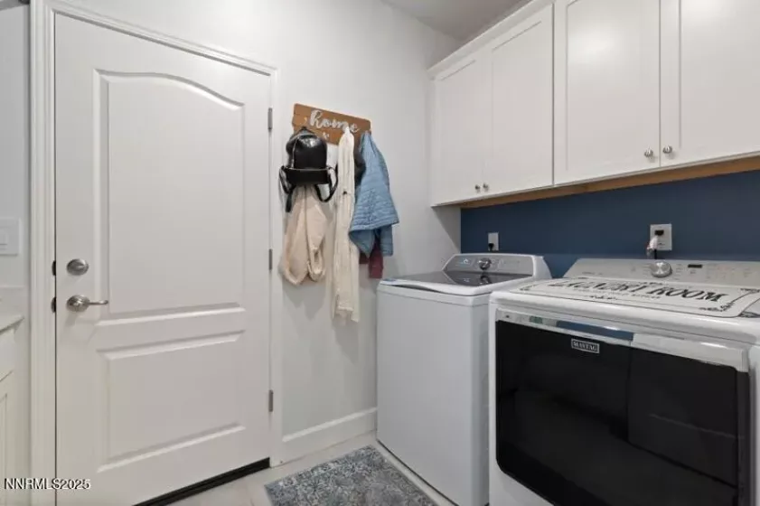 6127 Red Stable, Sparks, Nevada 89436, 3 Bedrooms Bedrooms, ,3 BathroomsBathrooms,Residential,Residential,Red Stable,250050456