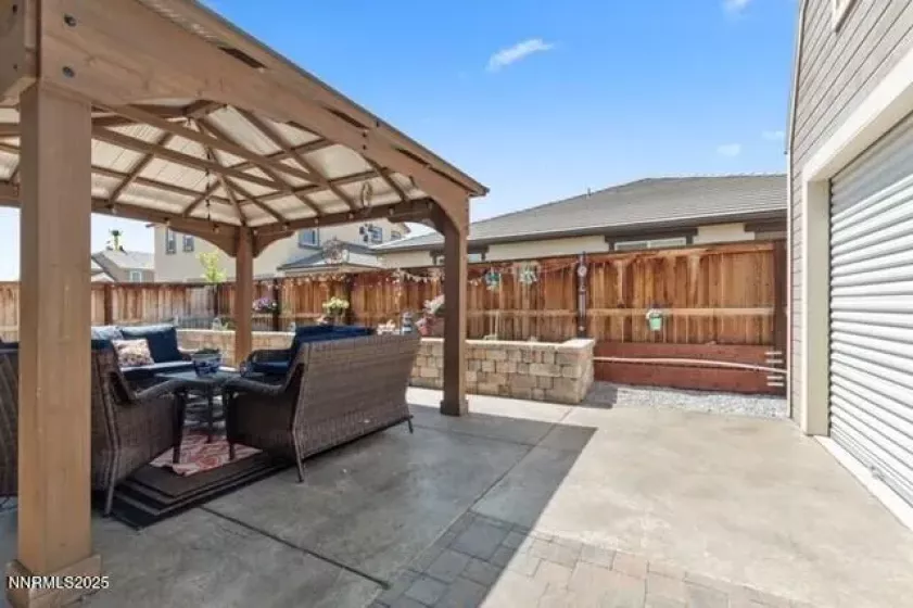 6127 Red Stable, Sparks, Nevada 89436, 3 Bedrooms Bedrooms, ,3 BathroomsBathrooms,Residential,Residential,Red Stable,250050456