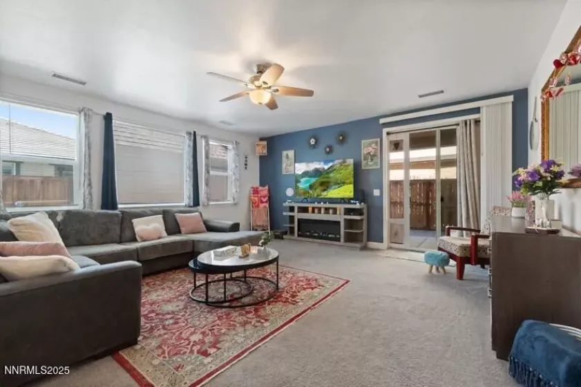 6127 Red Stable, Sparks, Nevada 89436, 3 Bedrooms Bedrooms, ,3 BathroomsBathrooms,Residential,Residential,Red Stable,250050456