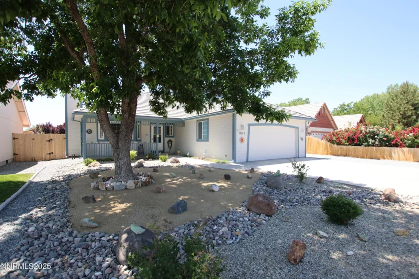 1017 Rose Bud, Yerington, Nevada 89447, 3 Bedrooms Bedrooms, ,2 BathroomsBathrooms,Residential,Residential,Rose Bud,250050458