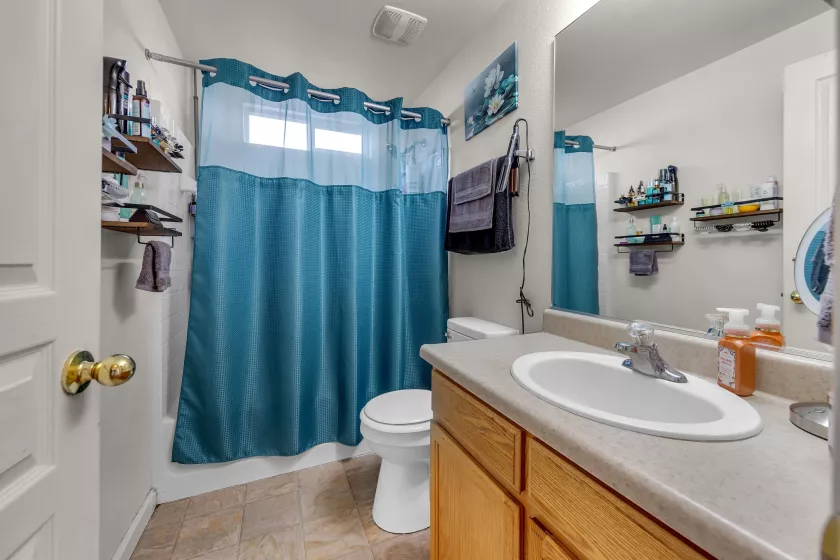 1641 Meadows, Fernley, Nevada 89408, 3 Bedrooms Bedrooms, ,2 BathroomsBathrooms,Residential,Residential,Meadows,250050459