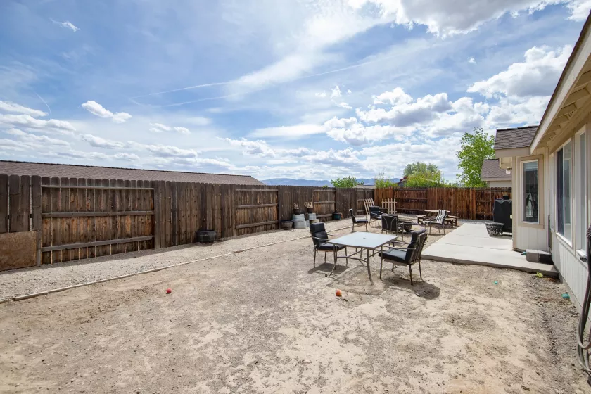 1641 Meadows, Fernley, Nevada 89408, 3 Bedrooms Bedrooms, ,2 BathroomsBathrooms,Residential,Residential,Meadows,250050459