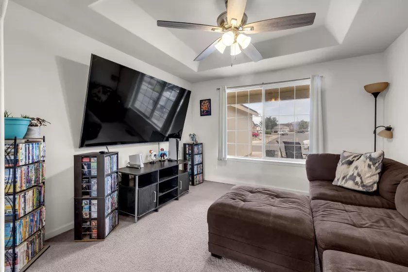 1641 Meadows, Fernley, Nevada 89408, 3 Bedrooms Bedrooms, ,2 BathroomsBathrooms,Residential,Residential,Meadows,250050459