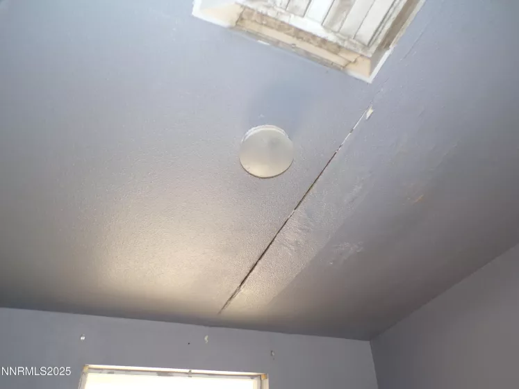 863 Jennys, Fernley, Nevada 89408, 3 Bedrooms Bedrooms, ,2 BathroomsBathrooms,Residential,Residential,Jennys,250050462