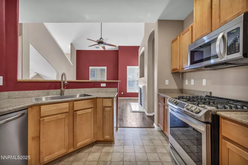 9050 Double R, Reno, Nevada 89521, 2 Bedrooms Bedrooms, ,2 BathroomsBathrooms,Residential,Residential,Double R,250050463