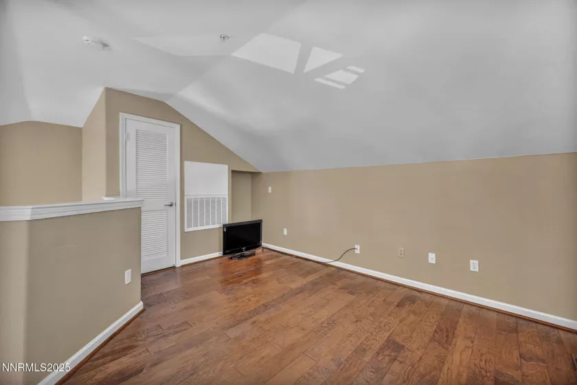 9050 Double R, Reno, Nevada 89521, 2 Bedrooms Bedrooms, ,2 BathroomsBathrooms,Residential,Residential,Double R,250050463