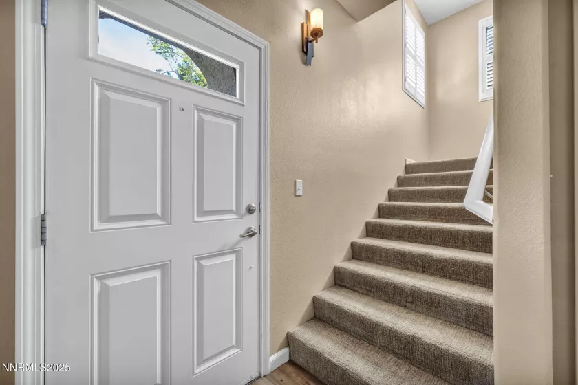 9050 Double R, Reno, Nevada 89521, 2 Bedrooms Bedrooms, ,2 BathroomsBathrooms,Residential,Residential,Double R,250050463