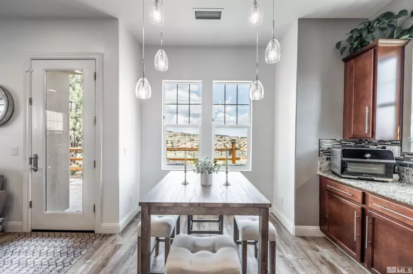 2020 Heavenly View, Reno, Nevada 89523, 5 Bedrooms Bedrooms, ,4 BathroomsBathrooms,Residential,Residential,Heavenly View,250005334