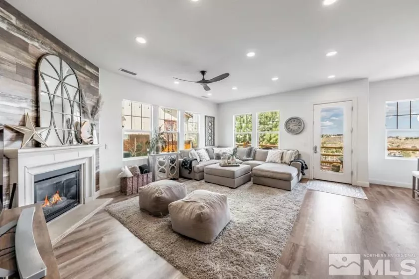 2020 Heavenly View, Reno, Nevada 89523, 5 Bedrooms Bedrooms, ,4 BathroomsBathrooms,Residential,Residential,Heavenly View,250005334