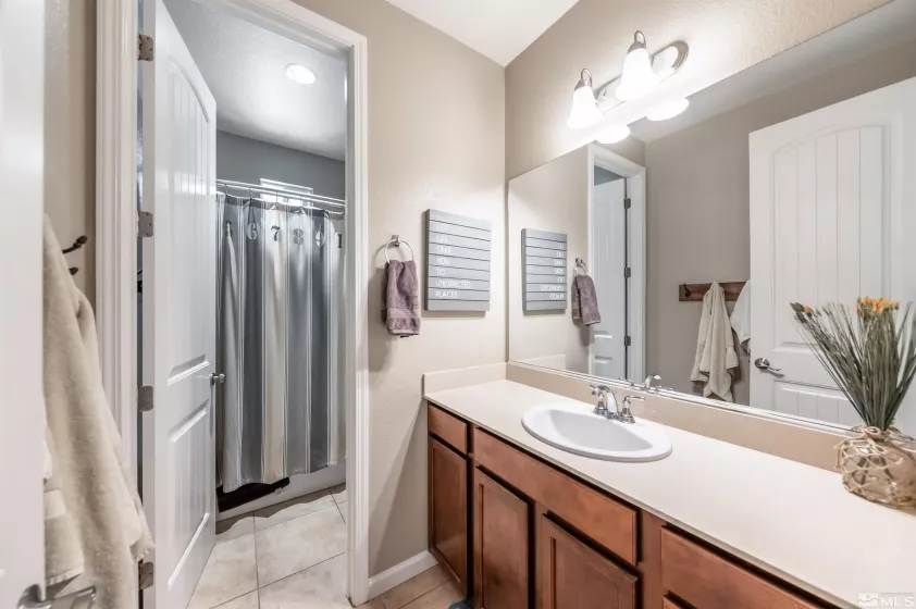 2020 Heavenly View, Reno, Nevada 89523, 5 Bedrooms Bedrooms, ,4 BathroomsBathrooms,Residential,Residential,Heavenly View,250005334