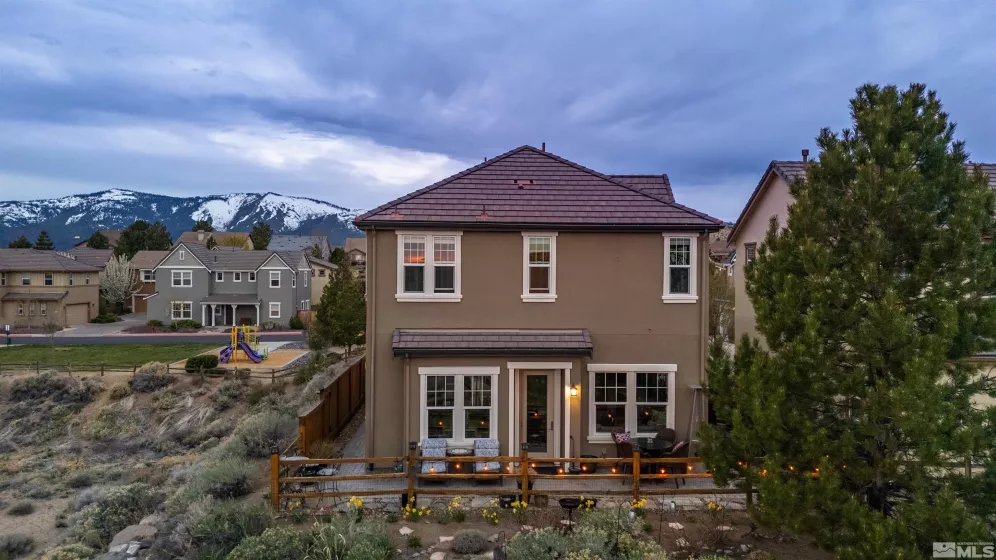 2020 Heavenly View, Reno, Nevada 89523, 5 Bedrooms Bedrooms, ,4 BathroomsBathrooms,Residential,Residential,Heavenly View,250005334