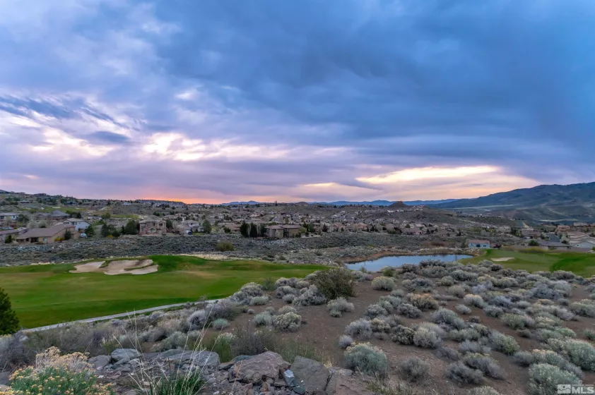 2020 Heavenly View, Reno, Nevada 89523, 5 Bedrooms Bedrooms, ,4 BathroomsBathrooms,Residential,Residential,Heavenly View,250005334