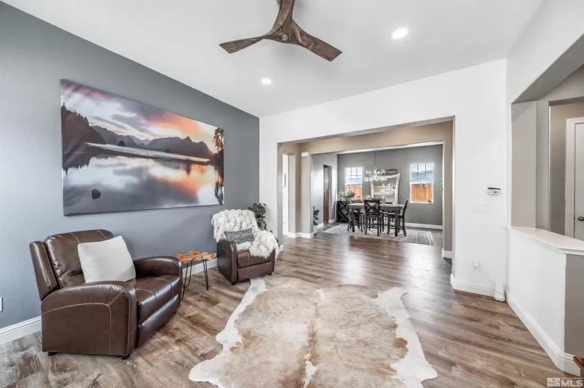 2020 Heavenly View, Reno, Nevada 89523, 5 Bedrooms Bedrooms, ,4 BathroomsBathrooms,Residential,Residential,Heavenly View,250005334