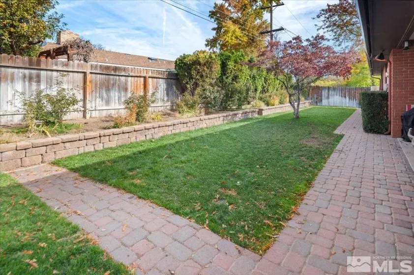 700 Ivy, Carson City, Nevada 89703, 3 Bedrooms Bedrooms, ,3 BathroomsBathrooms,Residential,Residential,Ivy,240014586