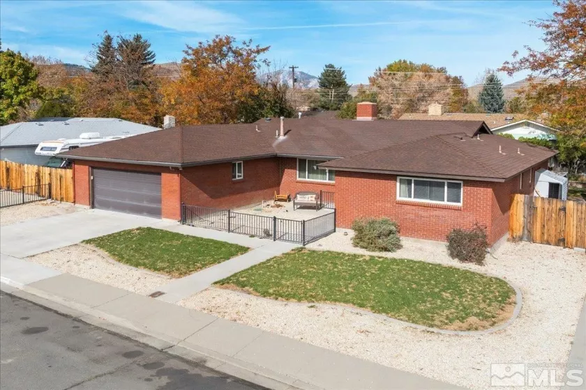 700 Ivy, Carson City, Nevada 89703, 3 Bedrooms Bedrooms, ,3 BathroomsBathrooms,Residential,Residential,Ivy,240014586
