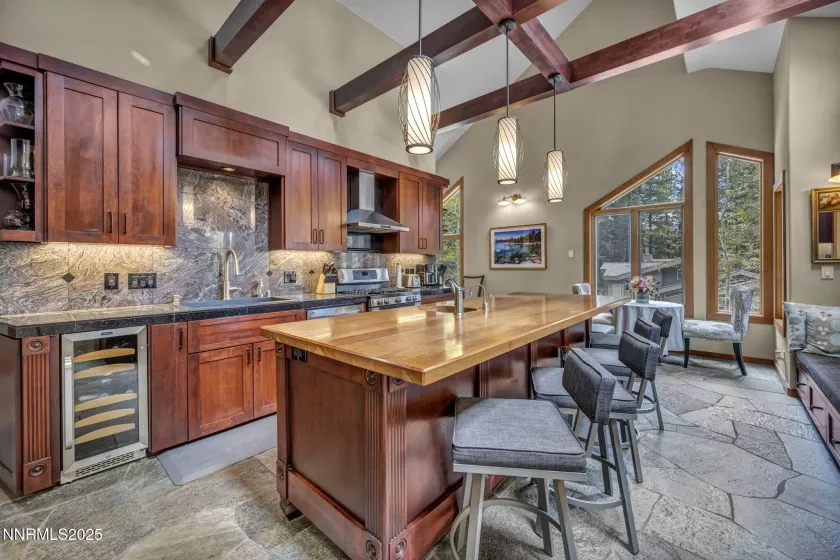 914 Jennifer, Incline Village, Nevada 89451, 3 Bedrooms Bedrooms, ,4 BathroomsBathrooms,Residential,Residential,Jennifer,250050530