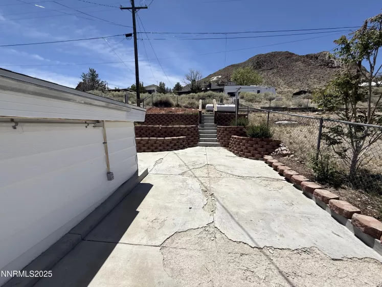 141 University, Tonopah, Nevada 89049, 2 Bedrooms Bedrooms, ,1 BathroomBathrooms,Residential,Residential,University,250050483