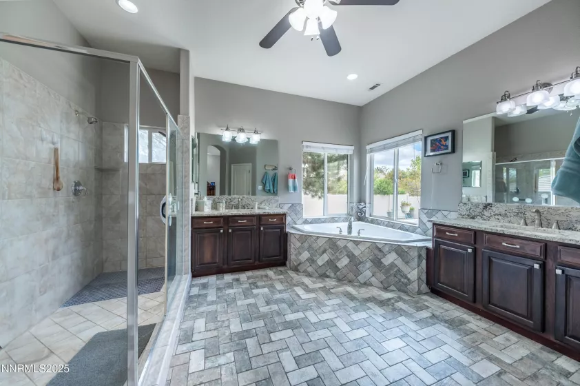 11645 Anthem, Sparks, Nevada 89441, 5 Bedrooms Bedrooms, ,4 BathroomsBathrooms,Residential,Residential,Anthem,250050486