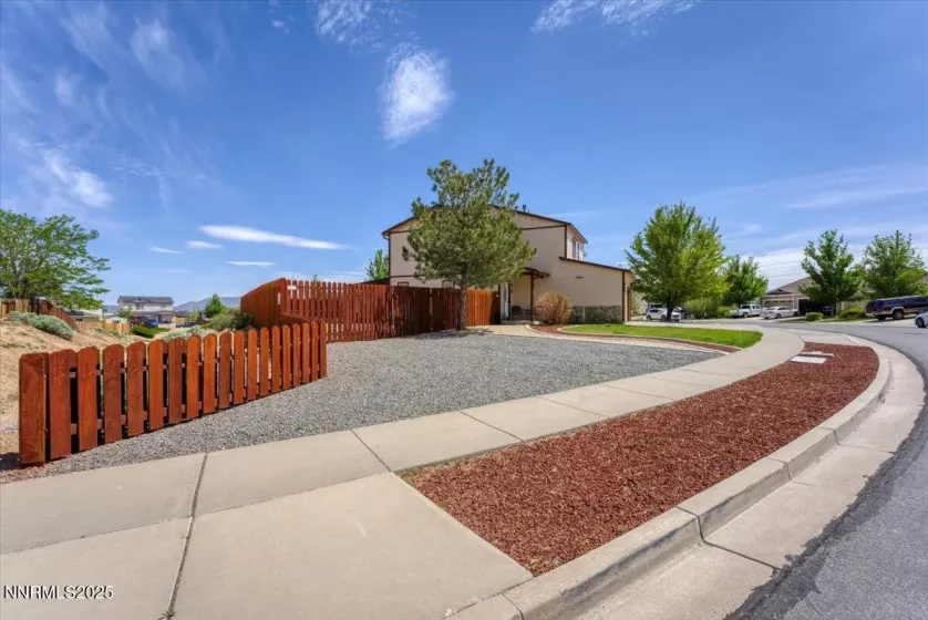 8991 Red Baron, Reno, Nevada 89506, 3 Bedrooms Bedrooms, ,3 BathroomsBathrooms,Residential,Residential,Red Baron,250050503