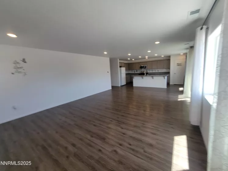 2278 Evelynn St, Fernley, Nevada 89408, 3 Bedrooms Bedrooms, ,3 BathroomsBathrooms,Residential,Residential,Evelynn St,250050511
