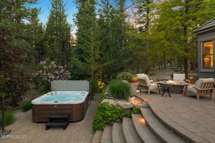 5580 Lausanne, Reno, Nevada 89511, 4 Bedrooms Bedrooms, ,4 BathroomsBathrooms,Residential,Residential,Lausanne,250050514