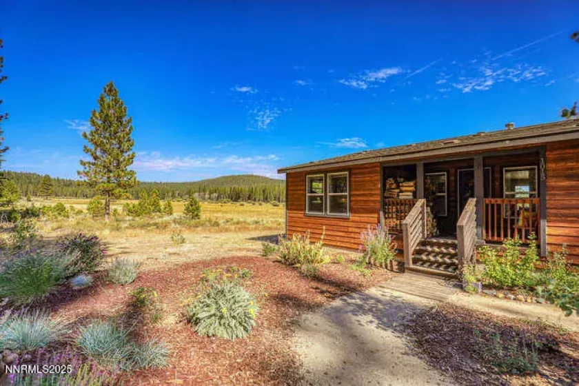 1015 Mountain Quail, Calpine, California 96124, 4 Bedrooms Bedrooms, ,3 BathroomsBathrooms,Residential,Residential,Mountain Quail,250050516