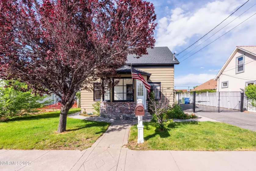 1417 Douglas, Gardnerville, Nevada 89410, 3 Bedrooms Bedrooms, ,2 BathroomsBathrooms,Residential,Residential,Douglas,250050519