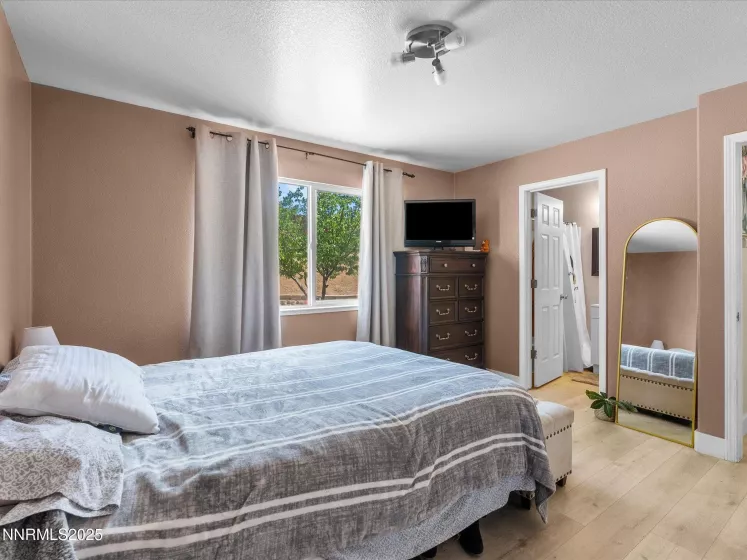 6485 Oneida, Sun Valley, Nevada 89433, 3 Bedrooms Bedrooms, ,2 BathroomsBathrooms,Residential,Residential,Oneida,250050521