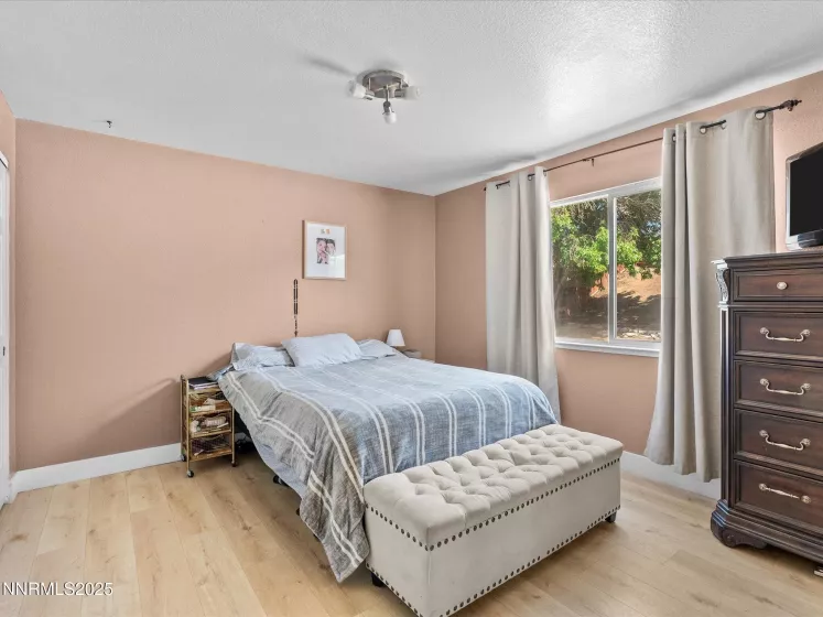 6485 Oneida, Sun Valley, Nevada 89433, 3 Bedrooms Bedrooms, ,2 BathroomsBathrooms,Residential,Residential,Oneida,250050521