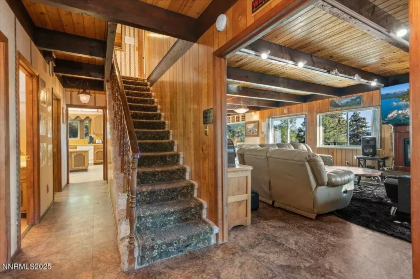 610 Don, Zephyr Cove, Nevada 89448, 6 Bedrooms Bedrooms, ,5 BathroomsBathrooms,Residential,Residential,Don,250050522