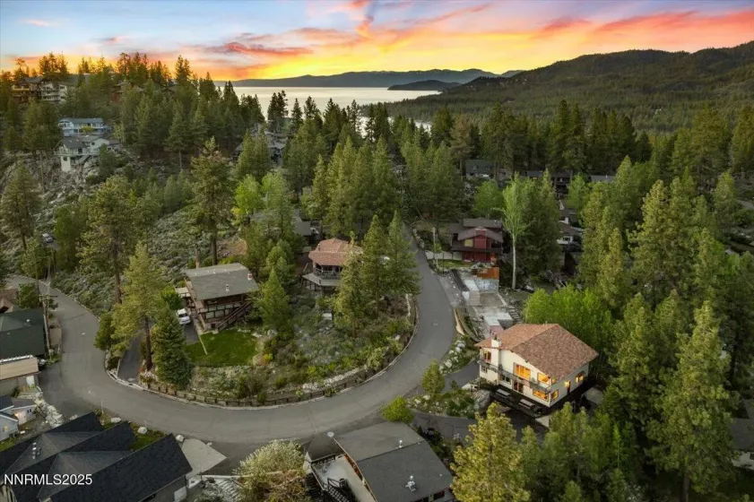 610 Don, Zephyr Cove, Nevada 89448, 6 Bedrooms Bedrooms, ,5 BathroomsBathrooms,Residential,Residential,Don,250050522
