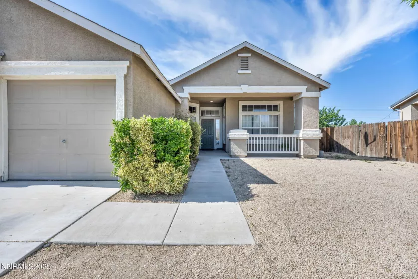 908 Jones, Fernley, Nevada 89408, 4 Bedrooms Bedrooms, ,2 BathroomsBathrooms,Residential,Residential,Jones,250050539
