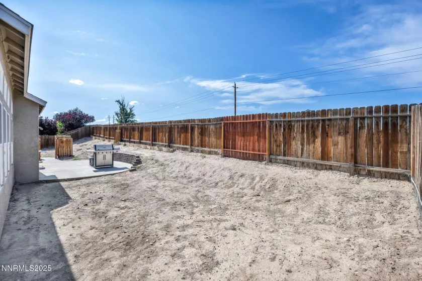 908 Jones, Fernley, Nevada 89408, 4 Bedrooms Bedrooms, ,2 BathroomsBathrooms,Residential,Residential,Jones,250050539