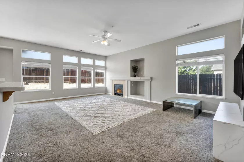 908 Jones, Fernley, Nevada 89408, 4 Bedrooms Bedrooms, ,2 BathroomsBathrooms,Residential,Residential,Jones,250050539