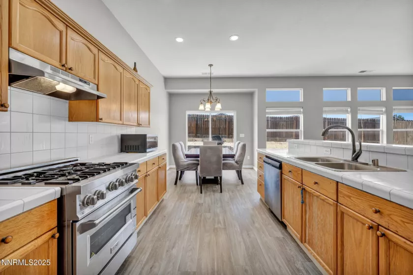 908 Jones, Fernley, Nevada 89408, 4 Bedrooms Bedrooms, ,2 BathroomsBathrooms,Residential,Residential,Jones,250050539