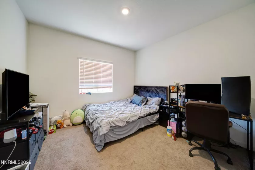 2040 Painted Sky, Sun Valley, Nevada 89433, 5 Bedrooms Bedrooms, ,3 BathroomsBathrooms,Residential,Residential,Painted Sky,250050540