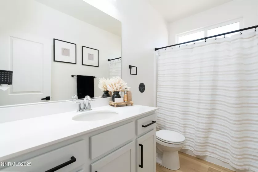 3701 Early Dawn, Sparks, Nevada 89436, 3 Bedrooms Bedrooms, ,2 BathroomsBathrooms,Residential,Residential,Early Dawn,250050549