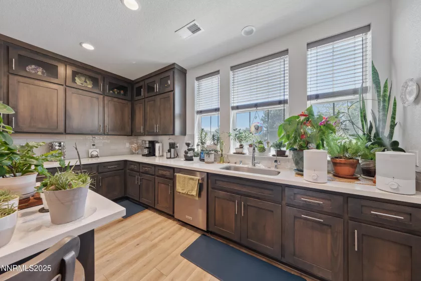 1326 Little, Carson City, Nevada 89701, 4 Bedrooms Bedrooms, ,4 BathroomsBathrooms,Residential,Residential,Little,250050550