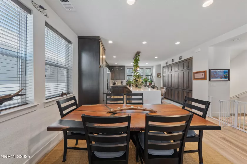 1326 Little, Carson City, Nevada 89701, 4 Bedrooms Bedrooms, ,4 BathroomsBathrooms,Residential,Residential,Little,250050550