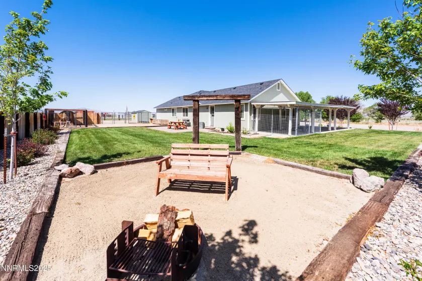 540 Upper Colony, Smith Valley, Nevada 89444, 5 Bedrooms Bedrooms, ,3 BathroomsBathrooms,Residential,Residential,Upper Colony,250050553