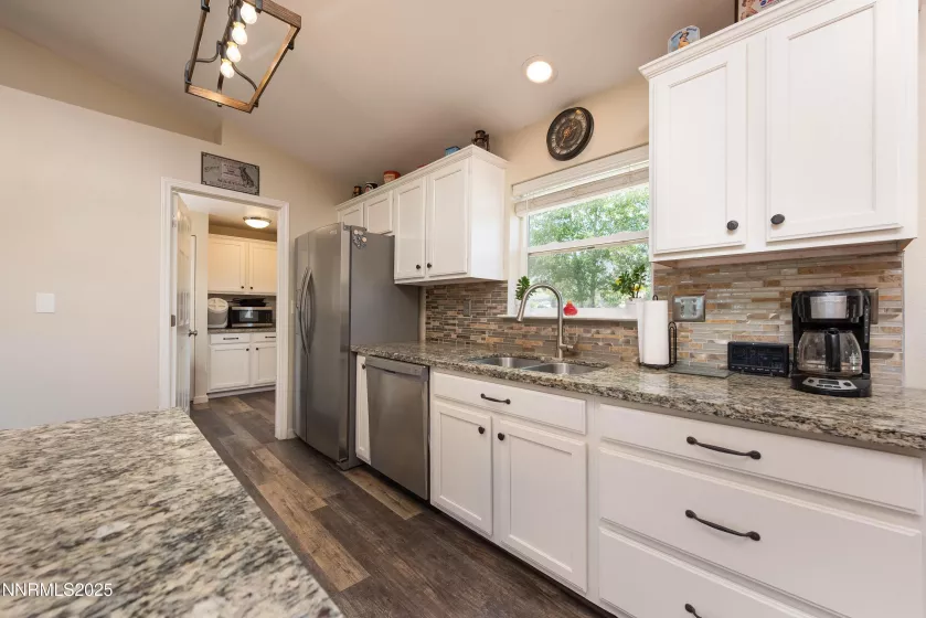 540 Upper Colony, Smith Valley, Nevada 89444, 5 Bedrooms Bedrooms, ,3 BathroomsBathrooms,Residential,Residential,Upper Colony,250050553