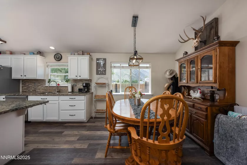 540 Upper Colony, Smith Valley, Nevada 89444, 5 Bedrooms Bedrooms, ,3 BathroomsBathrooms,Residential,Residential,Upper Colony,250050553