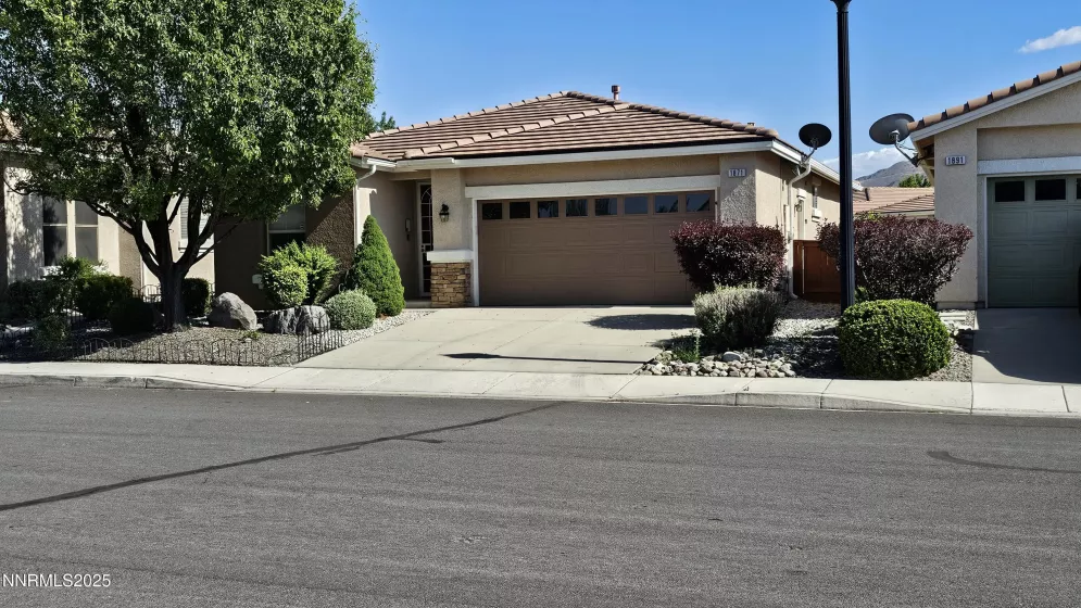1871 Cosenza, Sparks, Nevada 89434, 2 Bedrooms Bedrooms, ,2 BathroomsBathrooms,Residential,Residential,Cosenza,250050560