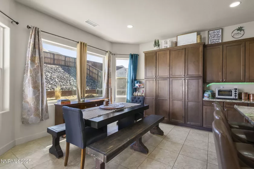 11760 Valley Crest, Sparks, Nevada 89441, 4 Bedrooms Bedrooms, ,3 BathroomsBathrooms,Residential,Residential,Valley Crest,250050562