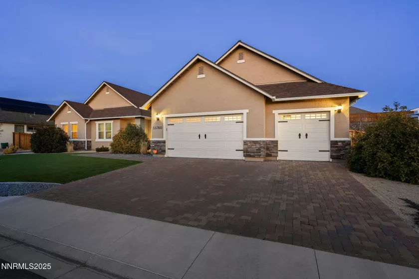 11760 Valley Crest, Sparks, Nevada 89441, 4 Bedrooms Bedrooms, ,3 BathroomsBathrooms,Residential,Residential,Valley Crest,250050562