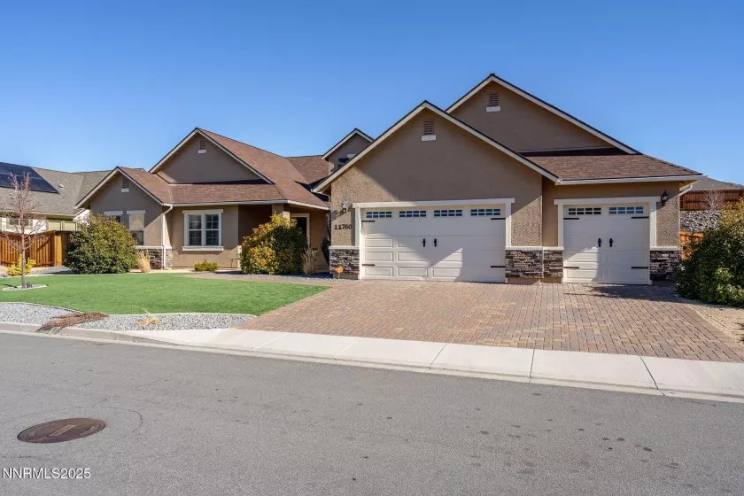 11760 Valley Crest, Sparks, Nevada 89441, 4 Bedrooms Bedrooms, ,3 BathroomsBathrooms,Residential,Residential,Valley Crest,250050562