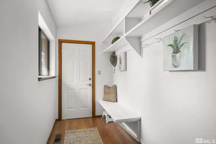80 Cassas, Reno, Nevada 89511, 3 Bedrooms Bedrooms, ,4 BathroomsBathrooms,Residential,Residential,Cassas,250004304