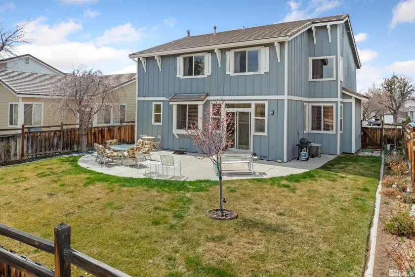 7368 Florentine, Sparks, Nevada 89436, 3 Bedrooms Bedrooms, ,3 BathroomsBathrooms,Residential,Residential,Florentine,250004576