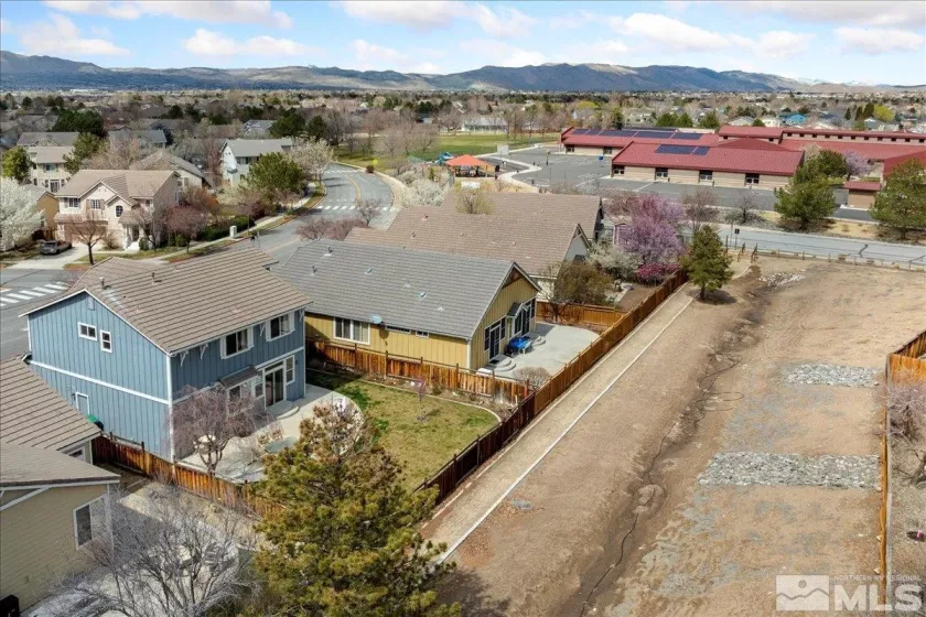 7368 Florentine, Sparks, Nevada 89436, 3 Bedrooms Bedrooms, ,3 BathroomsBathrooms,Residential,Residential,Florentine,250004576